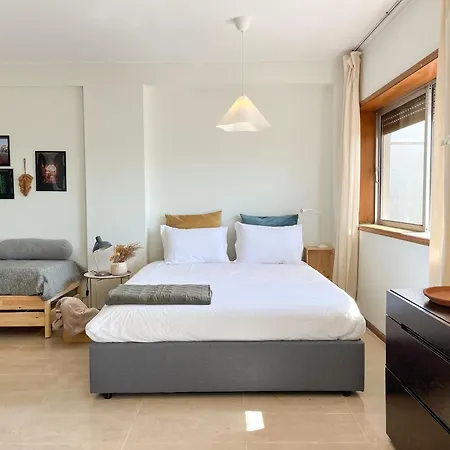 Casa Guilhermina, Sunny With Balcony דירה פורטו
