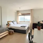 Casa Guilhermina, Sunny With Balcony * Oporto