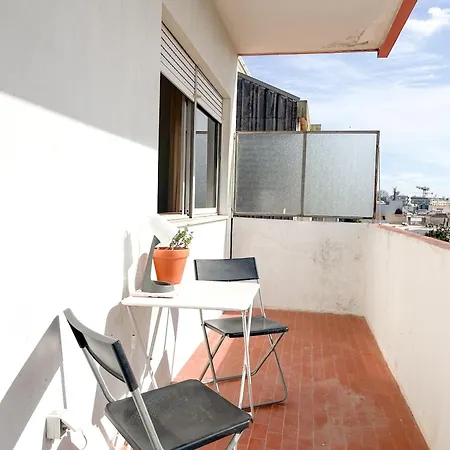 Apartment Casa Guilhermina, Sunny With Balcony *