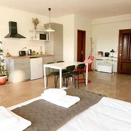 דירה Casa Guilhermina, Sunny With Balcony *