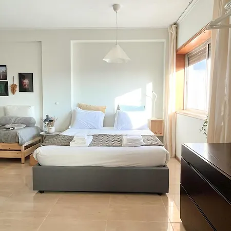 Casa Guilhermina, Sunny With Balcony *