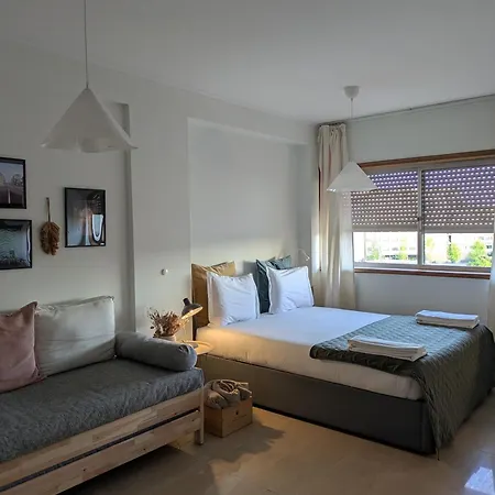 Casa Guilhermina, Sunny With Balcony Appartement *